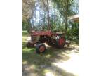 Massey Fergarson 1100 Tractor