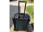 Rollar Samsonite suitcase