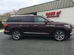 2018 Lincoln Navigator Red, 112K miles