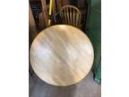 Pine pedistal kitchen table