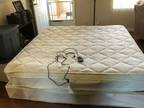Boyd King size air mattress and platform, has 2 bladders one control for both