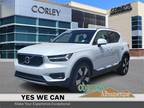 2021 Volvo XC40 Momentum