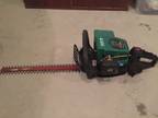 22' Weed Eater Gas Powered Hedge Shears