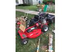 Riding lawnmower - Used very little