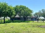 Farm House For Sale In Woodsboro, Texas