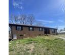 Farm House For Sale In Manchester, Tennessee