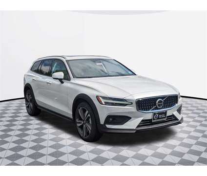 2024 Volvo V60 Cross Country B5 Plus is a White 2024 Volvo V60 Cross Country Station Wagon in Silver Spring MD