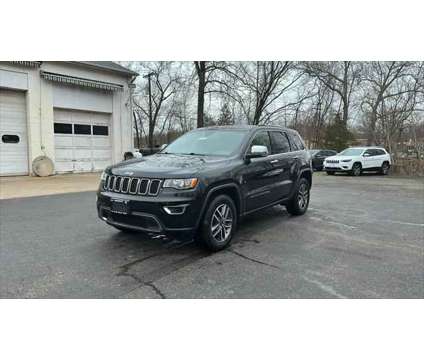 2021 Jeep Grand Cherokee Limited 4x4 is a Black 2021 Jeep grand cherokee Limited SUV in Danbury CT
