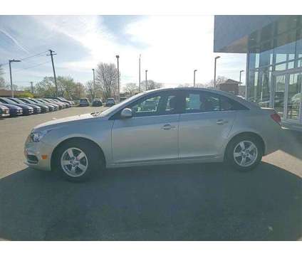 2016 Chevrolet Cruze Limited 1LT Auto is a Silver 2016 Chevrolet Cruze Limited 1LT Sedan in Elmhurst IL