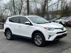 2017 Toyota RAV4 Hybrid XLE