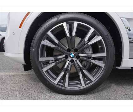 2024 BMW X7 xDrive40i is a White 2024 SUV in Fort Walton Beach FL