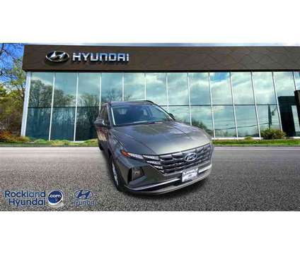2022 Hyundai Tucson SEL is a Grey 2022 Hyundai Tucson SE Car for Sale in West Nyack NY