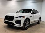 2025 Jaguar F-PACE P250 R-Dynamic S