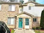Flat For Rent In Roseville, Michigan