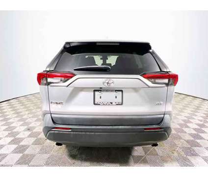 2019 Toyota RAV4 XLE is a Silver 2019 Toyota RAV4 XLE Car for Sale in Tampa FL