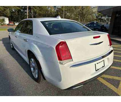 2016 Chrysler 300 for sale is a 2016 Chrysler 300 Model Car for Sale in Dudley NC