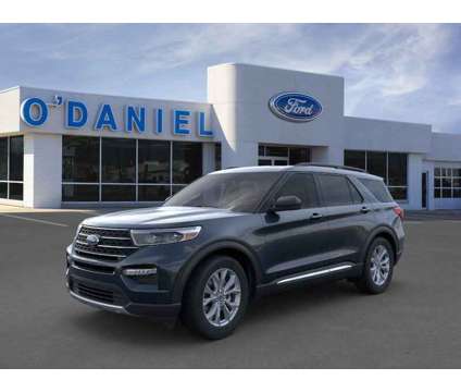 2024 Ford Explorer XLT is a Blue 2024 Ford Explorer XLT SUV in New Haven IN