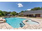 Home For Sale In Palmhurst, Texas