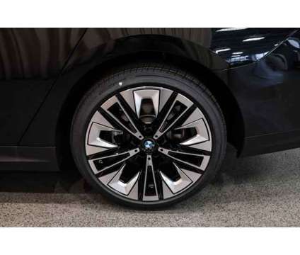 2024 BMW 5 Series 530i xDrive is a Black 2024 BMW 5-Series Sedan in Akron OH