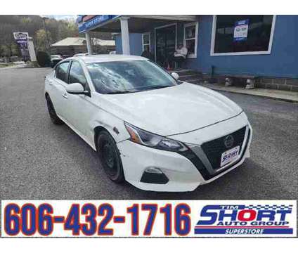 2019 Nissan Altima 2.5 S is a White 2019 Nissan Altima 2.5 Trim Sedan in Pikeville KY