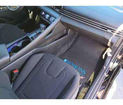 2023 Hyundai Elantra Hybrid Blue is a Black 2023 Hyundai Elantra Hybrid in Leesburg FL
