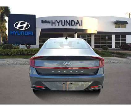 2021 Hyundai Sonata SEL is a Grey 2021 Hyundai Sonata Sedan in Delray Beach FL