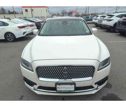 2018 Lincoln Continental Reserve is a Silver, White 2018 Lincoln Continental Reserve Sedan in Buffalo NY