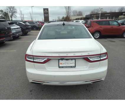 2018 Lincoln Continental Reserve is a Silver, White 2018 Lincoln Continental Reserve Sedan in Buffalo NY