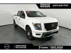 2023 Nissan Titan Crew Cab SV 4x4