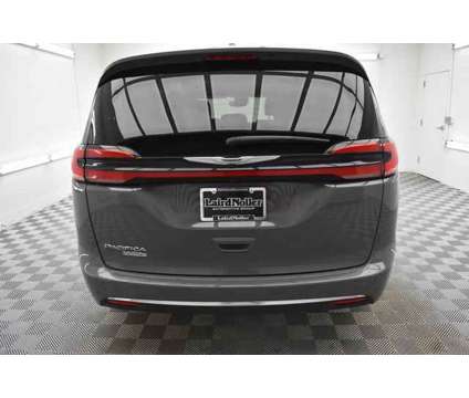 2022 Chrysler Pacifica Touring L is a Grey 2022 Chrysler Pacifica Touring Van in Lawrence KS