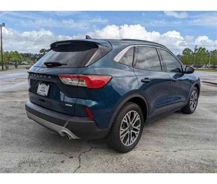 2020 Ford Escape SEL is a Green 2020 Ford Escape SEL SUV in Charleston SC