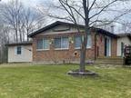 Gladwin 3BR 2BA, Secord Lake waterfront home on just under a