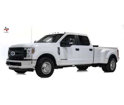 2019 Ford F350 Super Duty Crew Cab for sale is a White 2019 Ford F-350 Super Duty Car for Sale in Houston TX