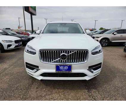 2024 Volvo XC90 Recharge Plug-In Hybrid Ultimate Bright Theme is a White 2024 Volvo XC90 3.2 Trim Hybrid in Lubbock TX