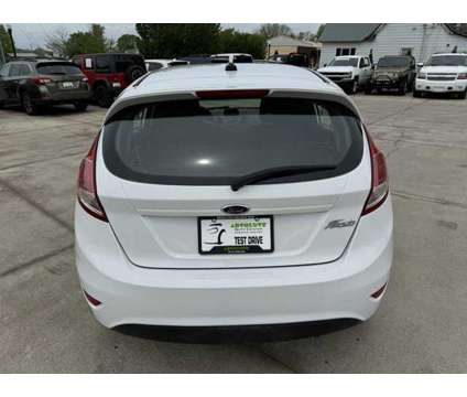 2015 Ford Fiesta S is a White 2015 Ford Fiesta S Car for Sale in Murfreesboro TN