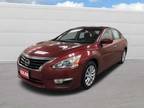 2015 Nissan Altima Red, 98K miles