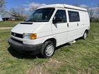 1995 Volkswagen Eurovan Campmobile 17ft