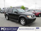 2010 Nissan Pathfinder Black, 202K miles