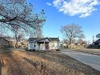 914 Lange St Leachville, AR