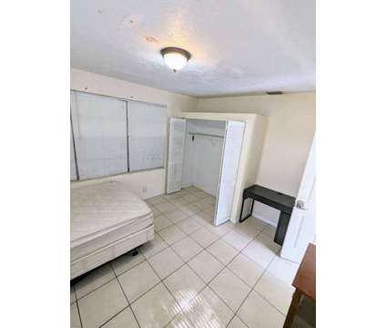 Studio/efficiency is available in Fort Lauderdale for $1150/month at 196 Nw 34th Ave in Lauderhill FL is a Apartment