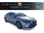 2019 Toyota Avalon Hybrid Limited