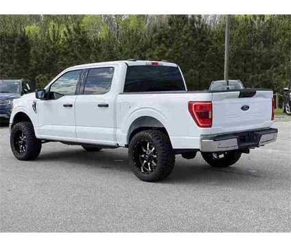 2022 Ford F-150 XLT is a White 2022 Ford F-150 XLT Truck in Anderson SC