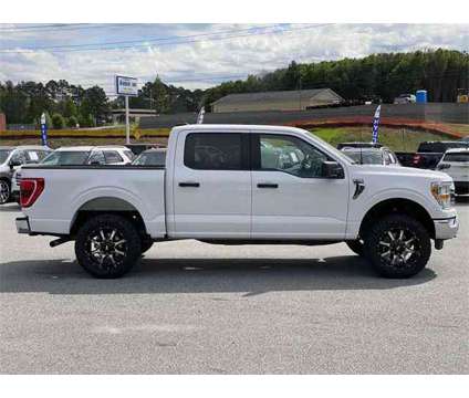 2022 Ford F-150 XLT is a White 2022 Ford F-150 XLT Truck in Anderson SC