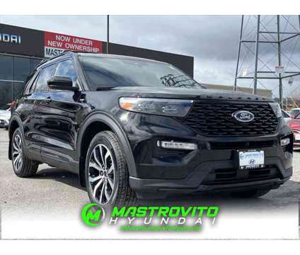 2023 Ford Explorer ST-Line is a Black 2023 Ford Explorer SUV in Utica NY