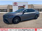 2021 Toyota Camry Hybrid SE