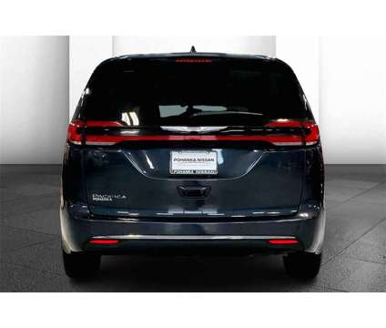 2021 Chrysler Pacifica Touring L is a 2021 Chrysler Pacifica Touring Car for Sale in Fredericksburg VA