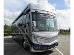 2024 Fleetwood Discovery LXE 44S-LXE 44ft