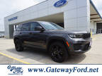 2023 Jeep grand cherokee Gray, 13K miles