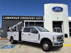 2024 Ford F-350 White, 102 miles
