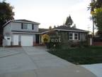 Three Bedroom House in Mountain View